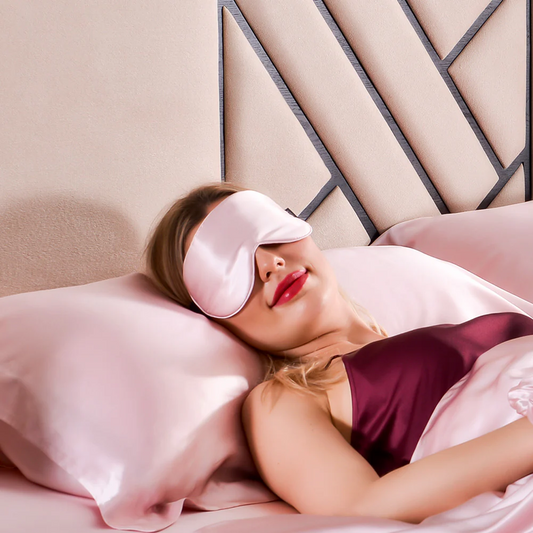ChillGuard™ - Silk eye mask